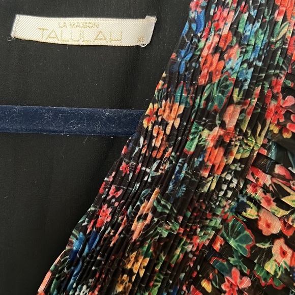 Talulah Burning Desire Midi Wrap Pleated Dress Floral Print size XS - Picture 5 of 8